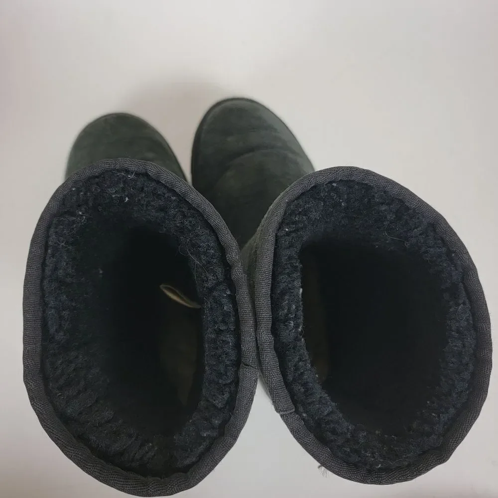 UGG Classic Women's Short II Boots 5251 Black Sheep Skin lamb shearling Size 5